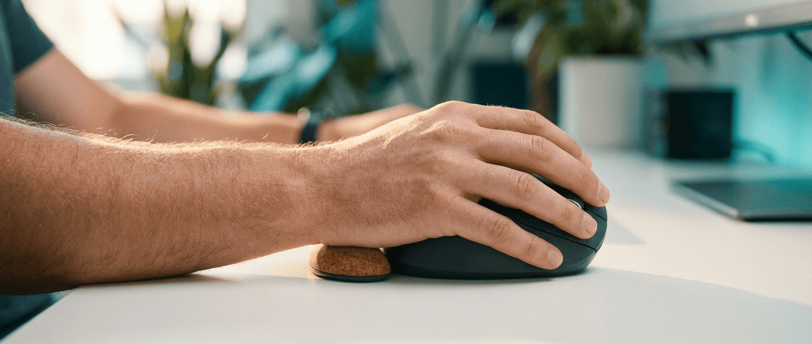 Best Wireless Vertical Mouse (No Dongle) 2026